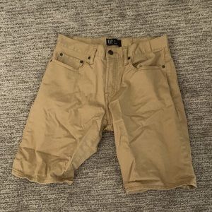 Gap shorts